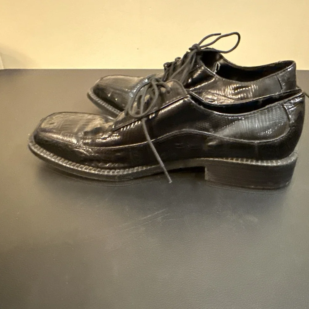 Stacy Adams product pair